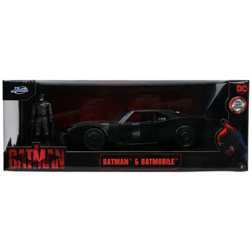 The Batman Batmobile with Batman 1:24 Scale Hollywood Ride